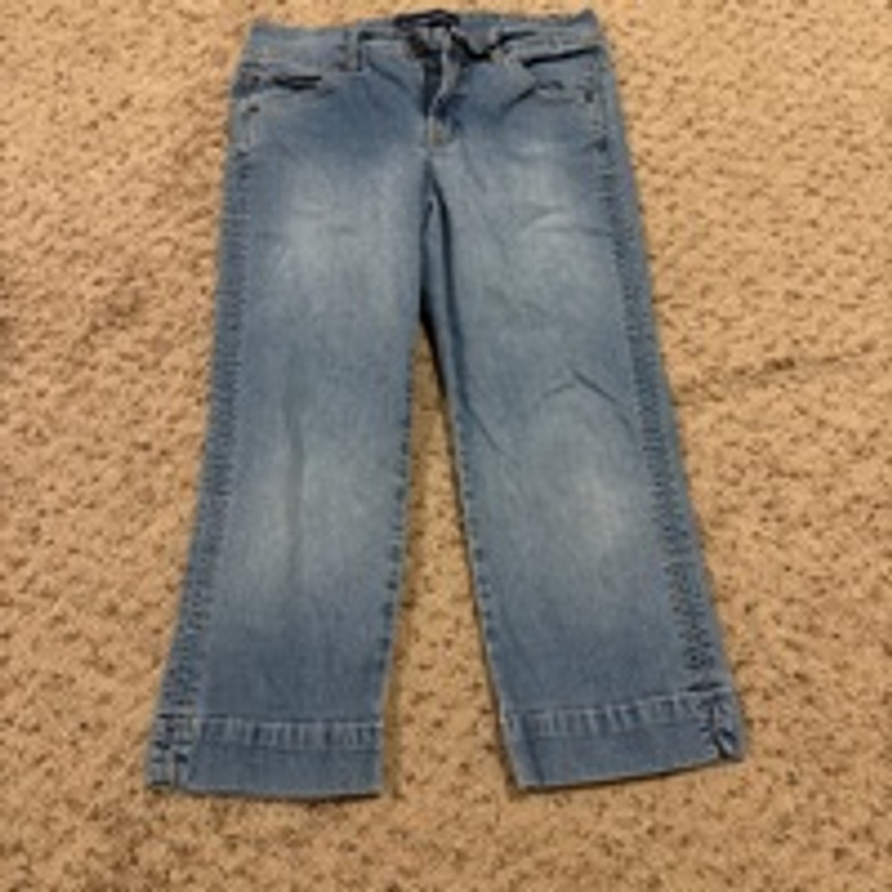 Women's Bandolino Blu Jeans Size 6 Blue Denim Cropped